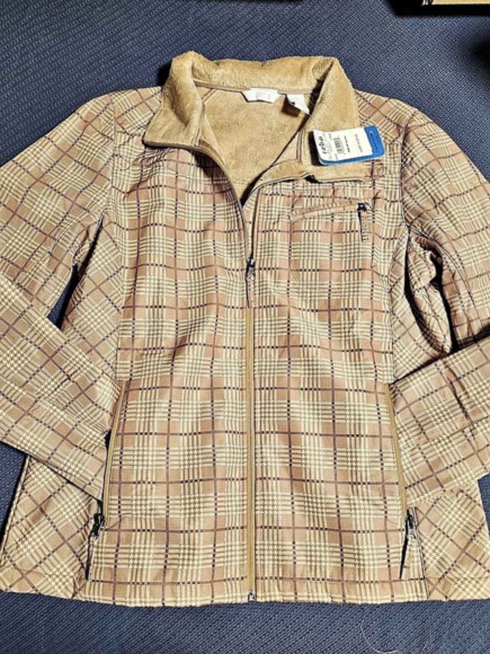 Izod PerformanceX plaid faux fur jacket Plaid Faux Fur Jacket Large NWT